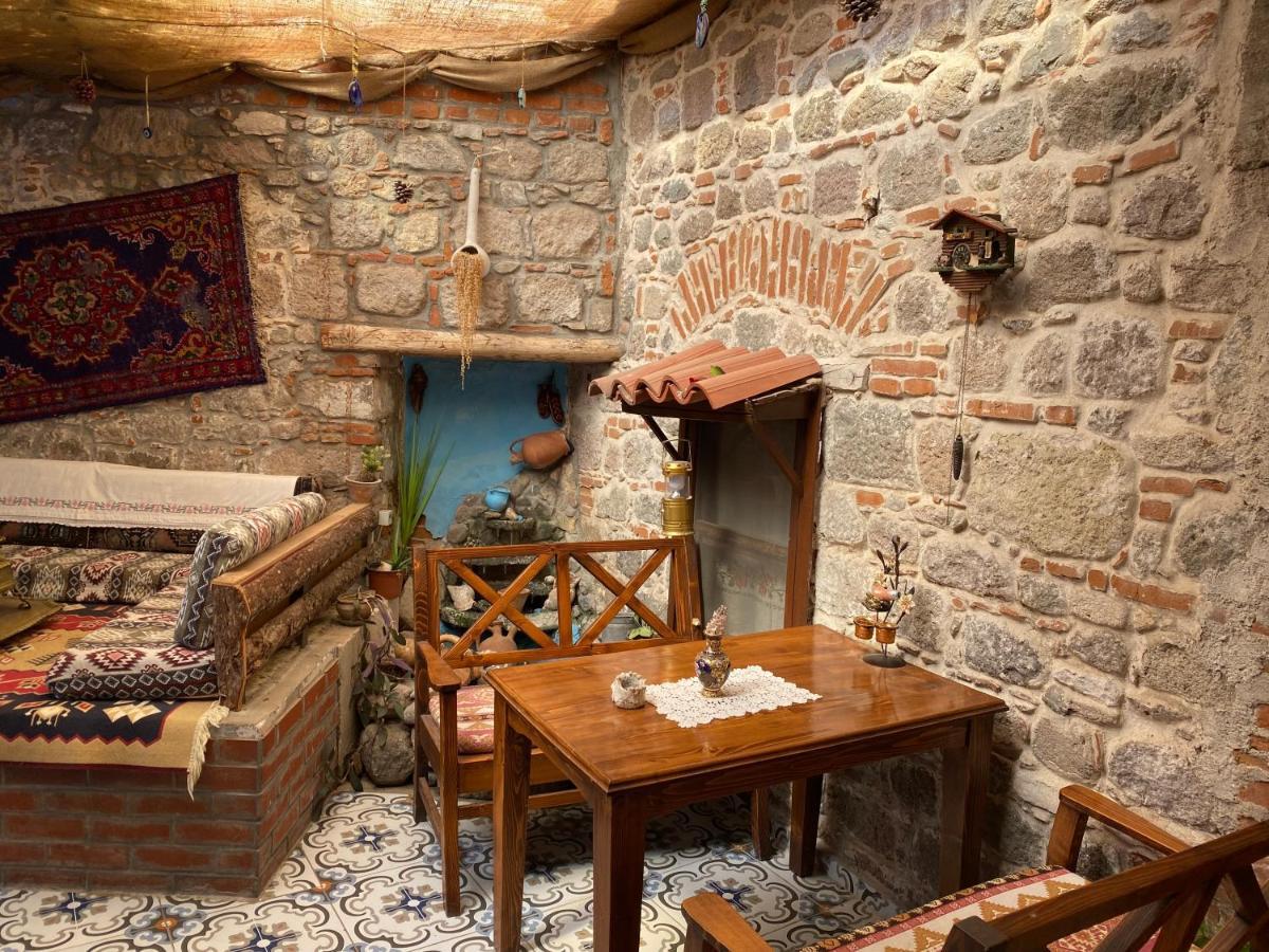 Pergamon Pension Bergama Eksteriør billede