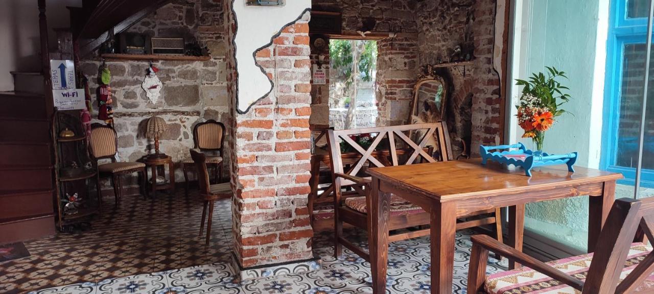Pergamon Pension Bergama Eksteriør billede