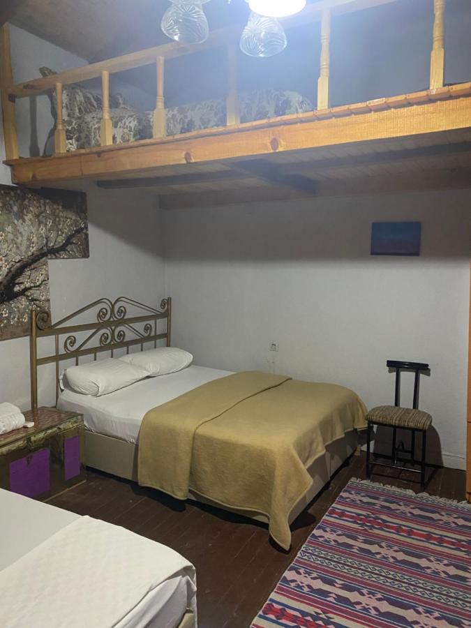 Pergamon Pension Bergama Eksteriør billede