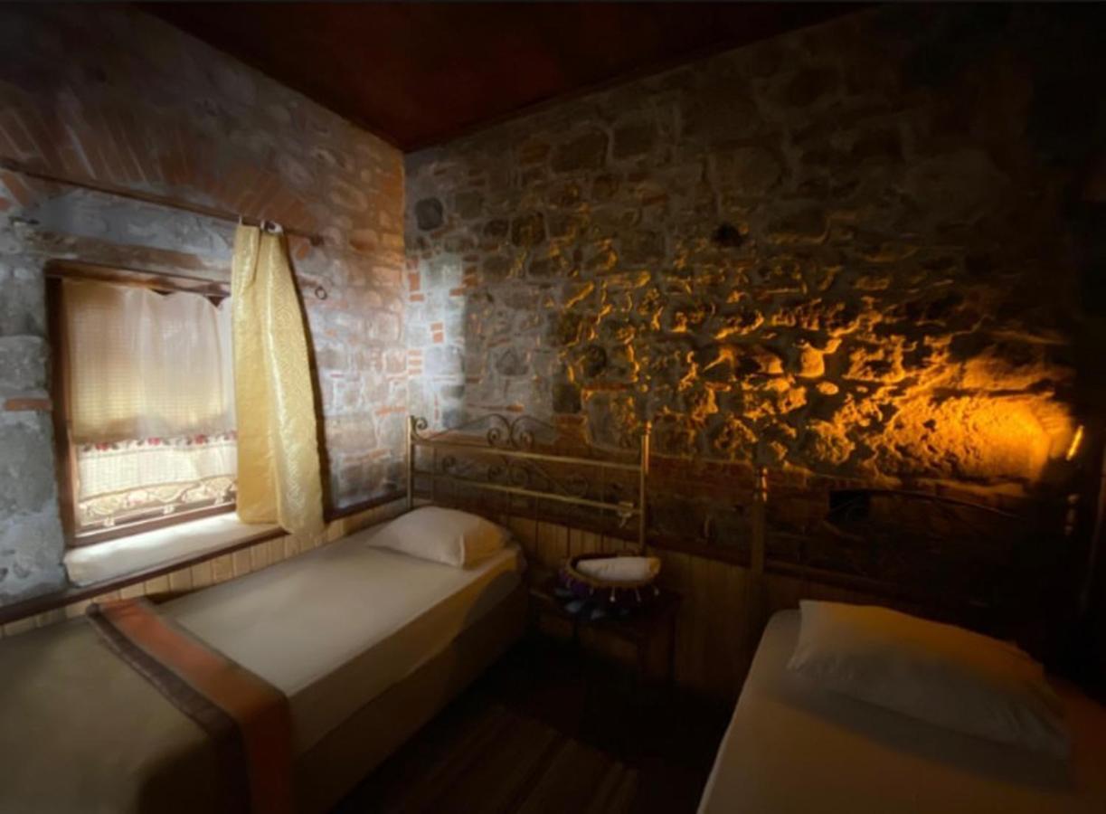 Pergamon Pension Bergama Eksteriør billede